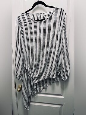 7th Avenue Design Studio Asymmetrical Women's blouse